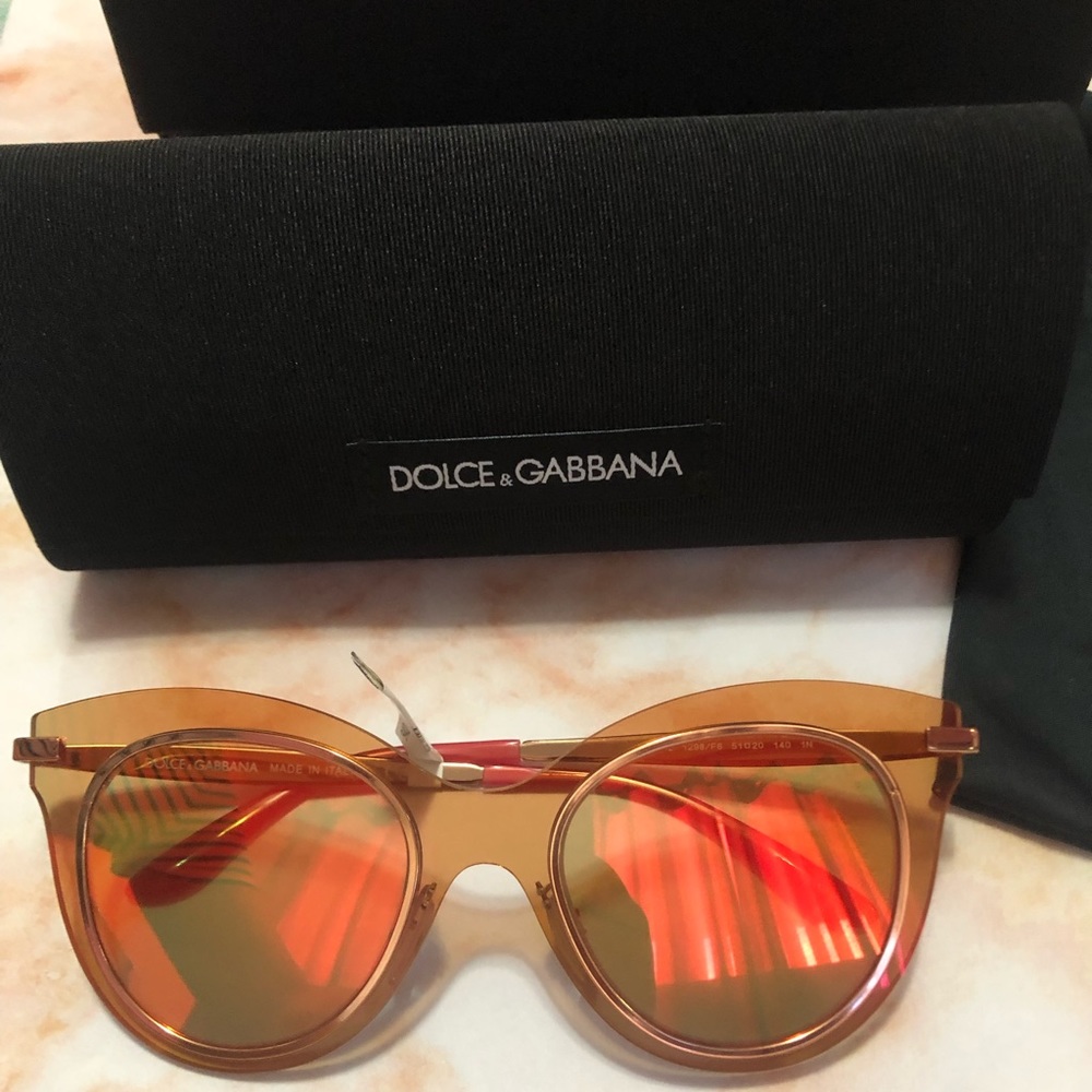Dolce and Gabbana Mirrored sunglasses-NWOT